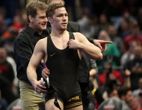 The second-ranked Hawkeyes muscled through Illinois, 25-19, to improve to 8-0 overall and 1-0 against conference opponents. . Hawkeyereport wrestling